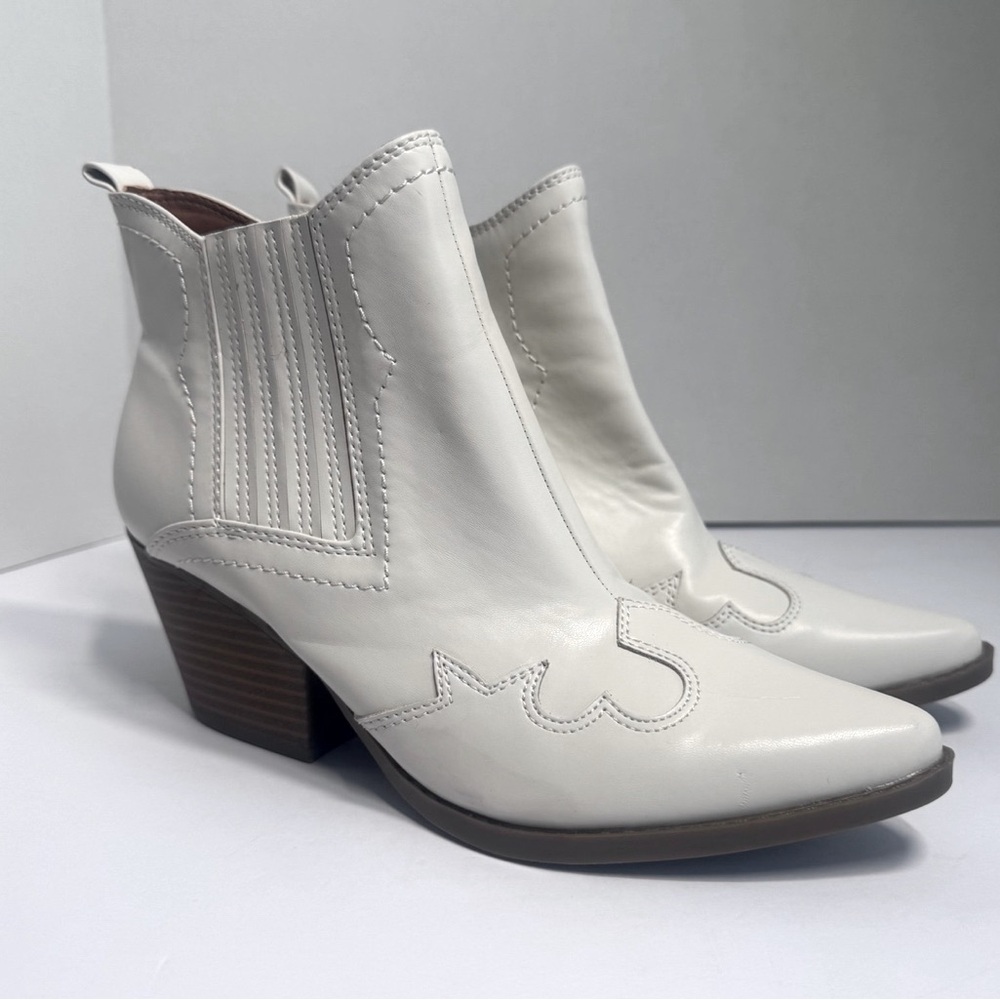 Indigo Rd. White Western Cowgirl Ankle Boots 7M